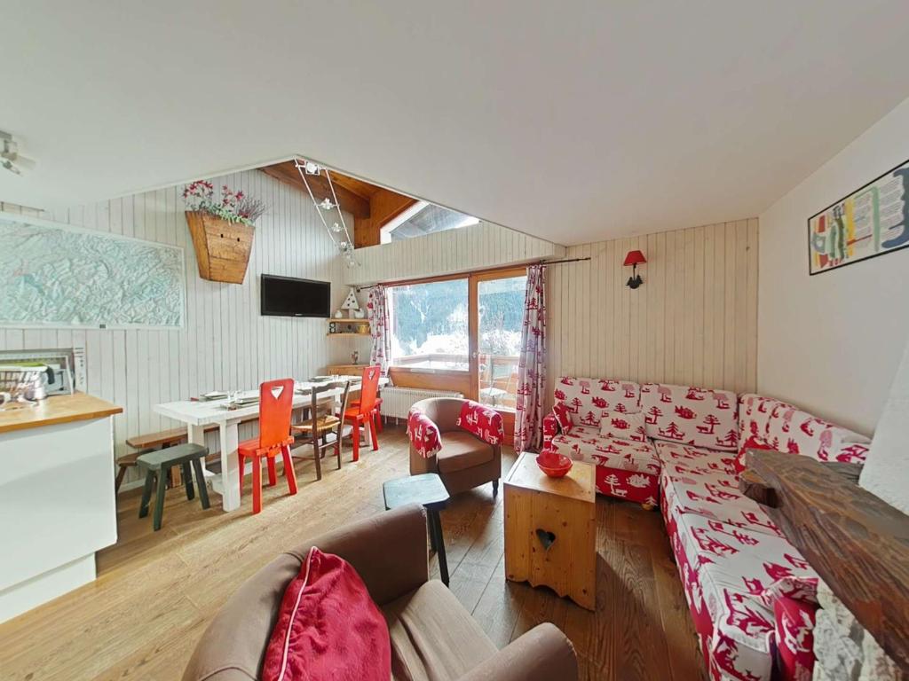 Appartement 4 pièces pour 7 personnes au calme avec balcon sud - Le Grand-Bornand - FR-1-241-218 - 4