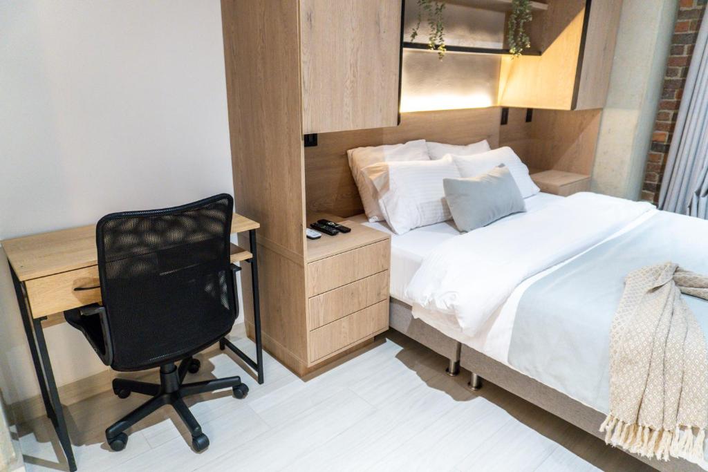 Stylish Laureles Apartment, New Apartment - 3