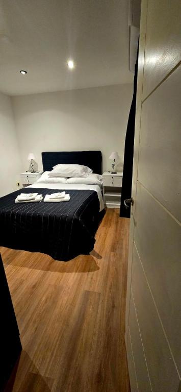 San Martin Apart 1 By Hotel Paris - 5