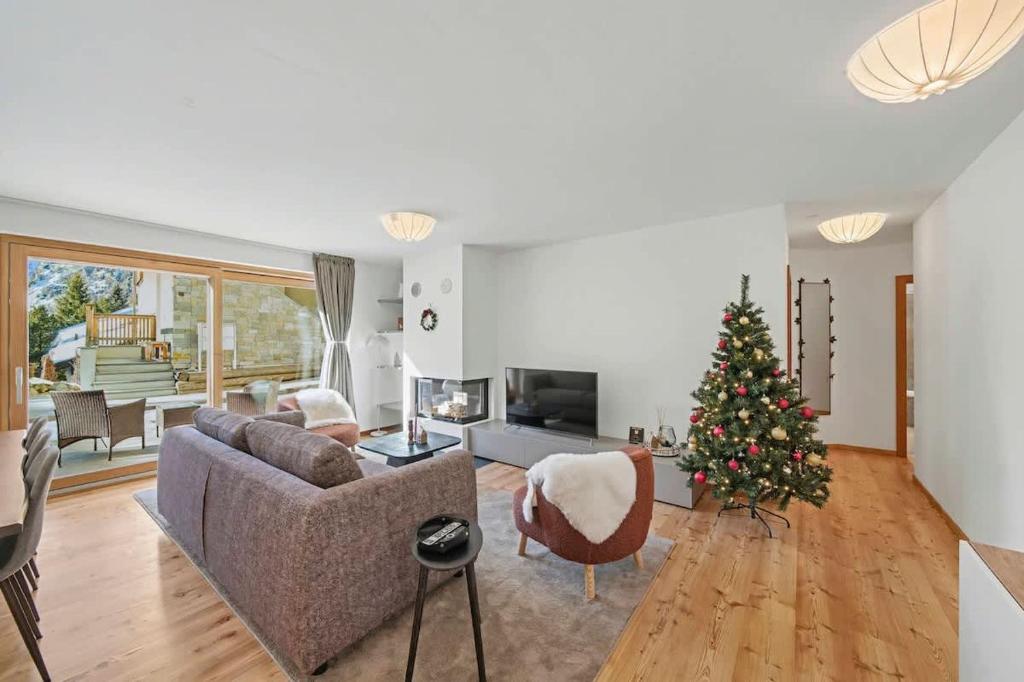 ST MORITZ Comfort and space for families, 3 bedrooms and garden - 3