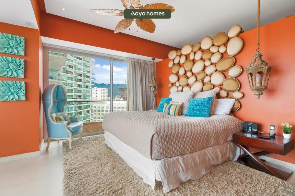 Oceanview 3BR Apt with Beach Access - Pools - Gym - 3