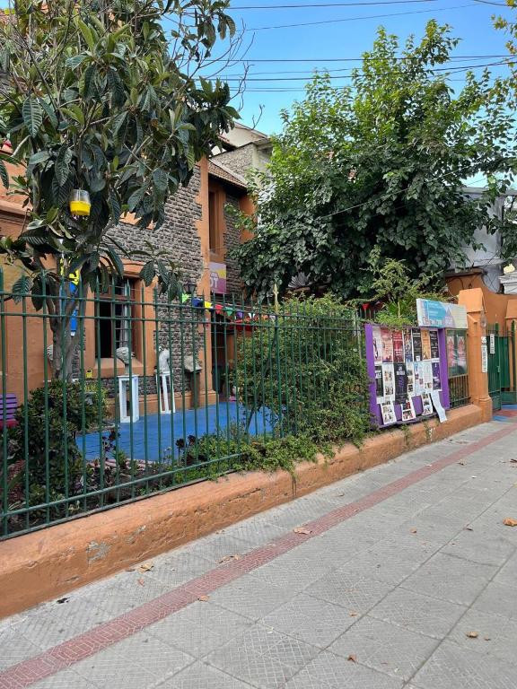 Hospedaje Argot Tu refugio ideal a pasos de Movistar - 2