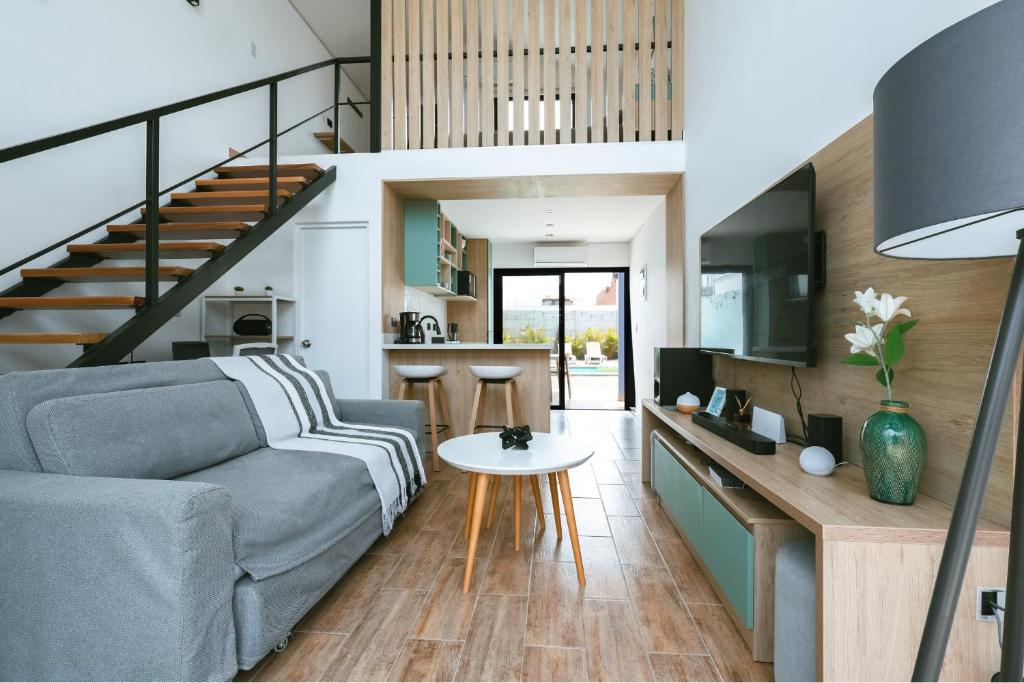 Tiny House con Piscina Privada, Jacuzzi, Parrilla y Starlink - 2