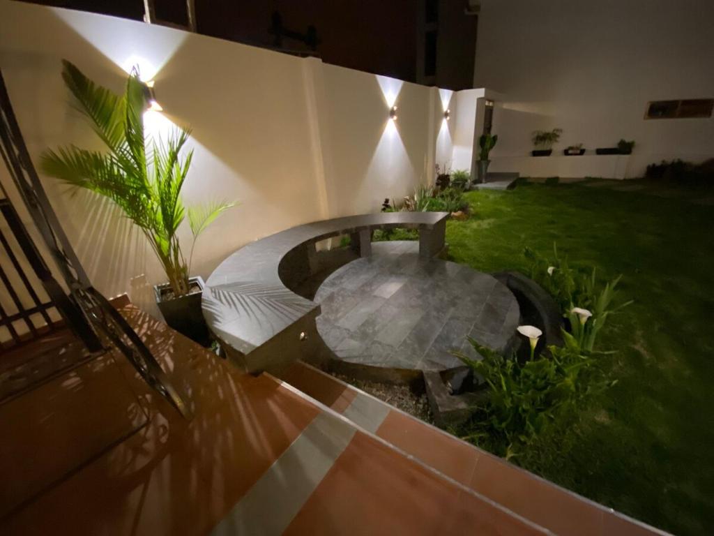 Apartamento con Jardín - 4