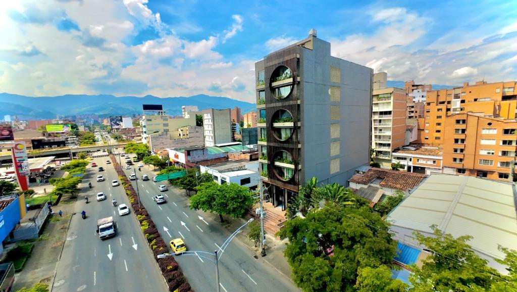 Iconik Hotel - 1