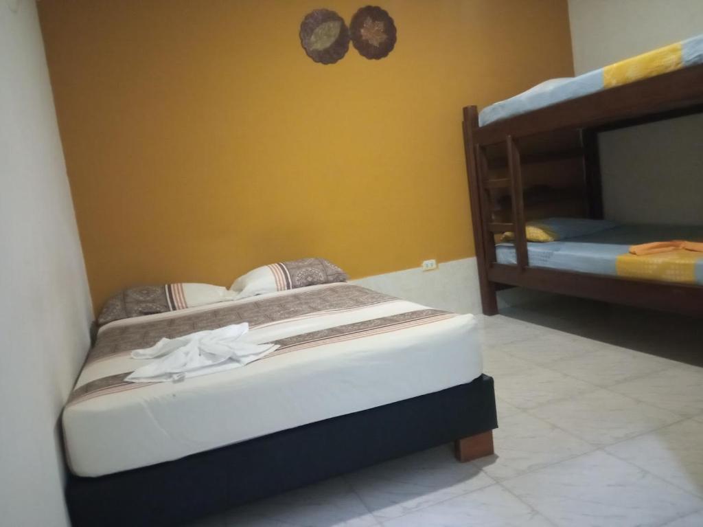 Caribe Sunshine Gold Hostel Habitaciones - 2