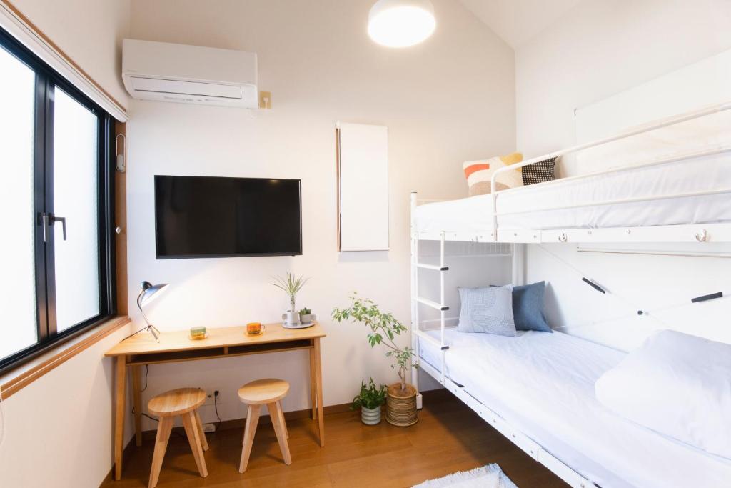 Near Ikebukuro, Kitchen & Laundry, Fast Wi-Fi, 4min to Station,Many restaurants nearby!!
