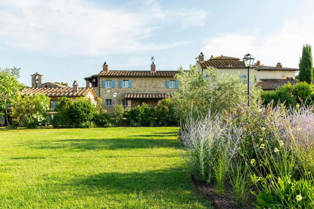House With Wood-Fired Oven Near Arezzo - 1