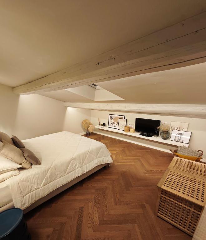 BB Suite - 5
