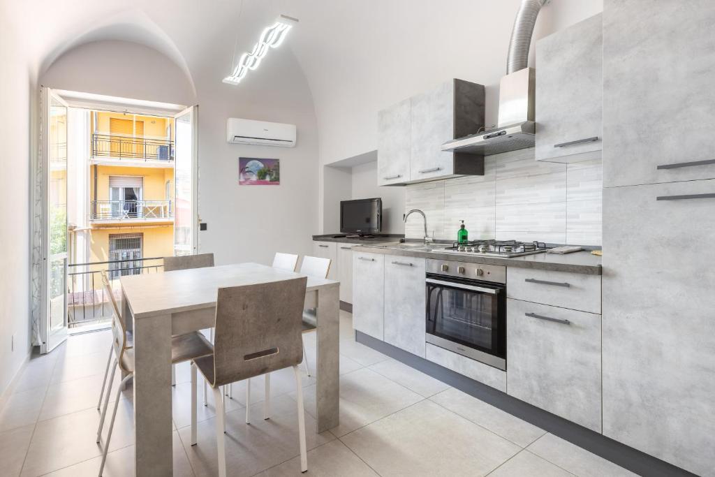Hostdomus - Garibaldi Suite - 1