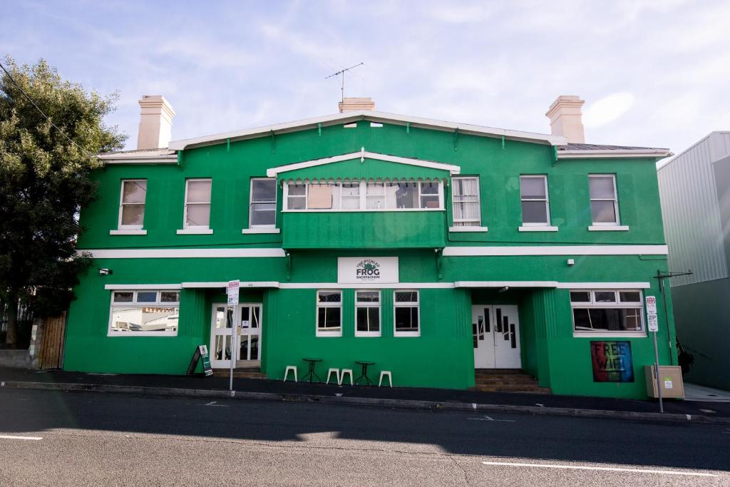 The Pickled Frog — Hotel in Hobart