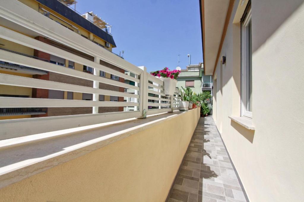 Elegantis Terrazze al Vaticano - Your Chic Retreat in Central Rome - 2