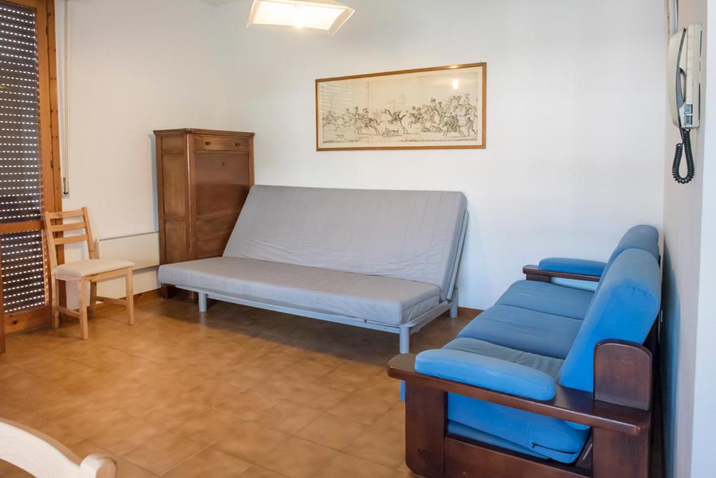 N060 - Numana, appartamento con garage a 100mt dal mare - 2