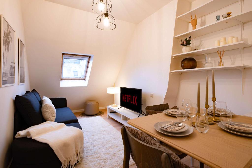 Peaceful Flat Martyrs for 6 Guests - 2