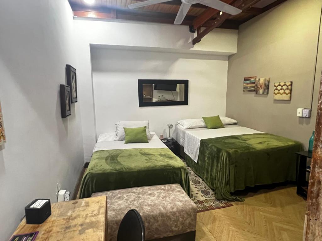 Apartarstudio muy bien ubicado, cercano a todo!! - 3