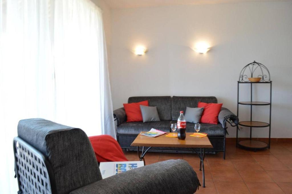 SM320-164 SAINTE MAXIME Appartement 3 pièces 6 couchages parking et piscine - 5