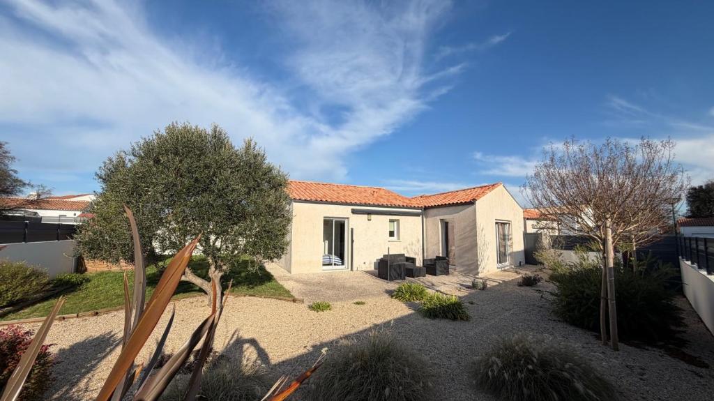 Alona-Maison de standing proche commerces et plages - 5