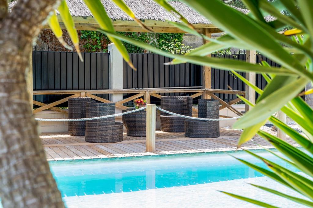 Stunning Villa with Large Pool, Billiard room and Mini-golf - 3