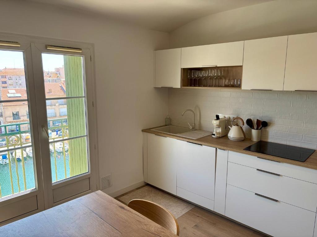 Appartement Centre Sète - Balcon Vue Quai - 5