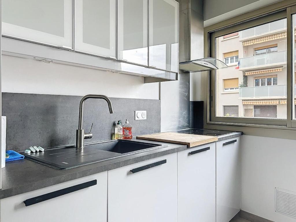 Le Grignan - Beaches 5 min walk & Terrace! - 2