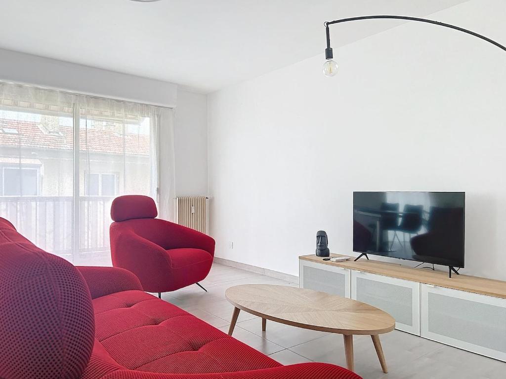 Le Grignan - Beaches 5 min walk & Terrace! - 4