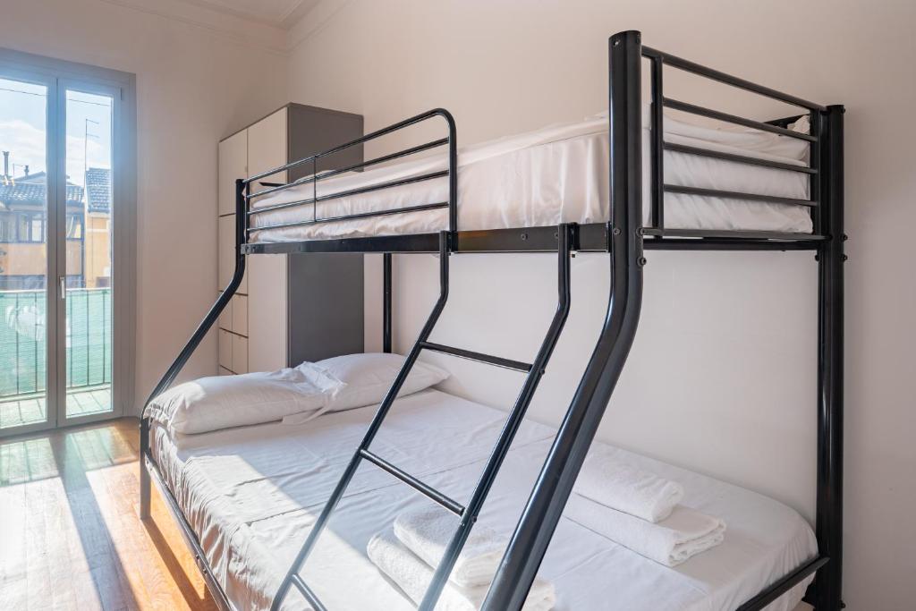 GuestHost - Lovely Apartment in Parma! - 4