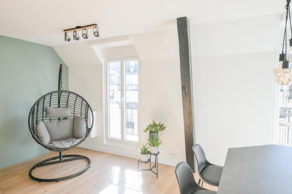 Paris Central 1 bedroom Apartment with AC - 3