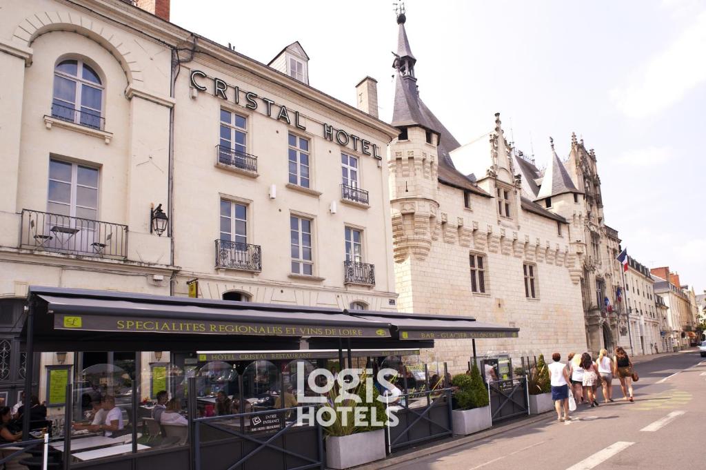 Logis Hôtel Restaurant Cristal - 1