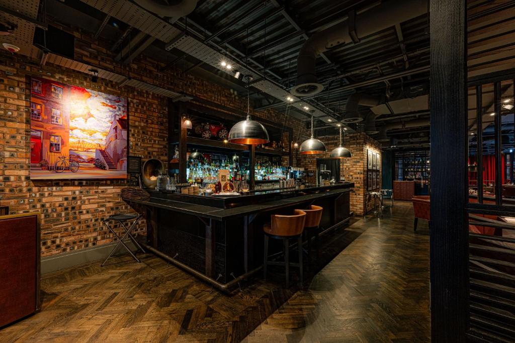 Bar/lounge