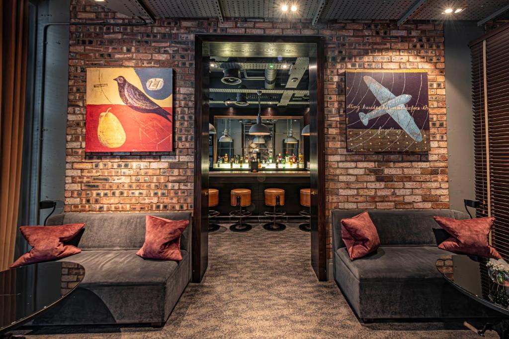 Bar/lounge