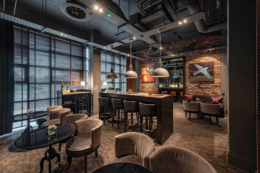 Bar/lounge