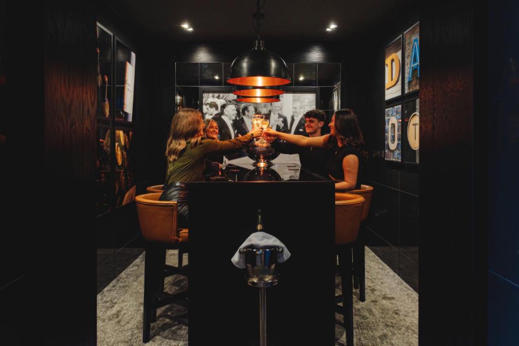 Bar/lounge