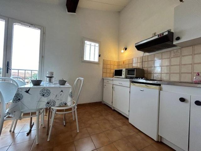 SM330-241 Sainte Maxime Appartement 2 pièces 4 couchages - 5