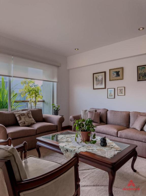 Cozy Retreat in the Heart of Surco - 1