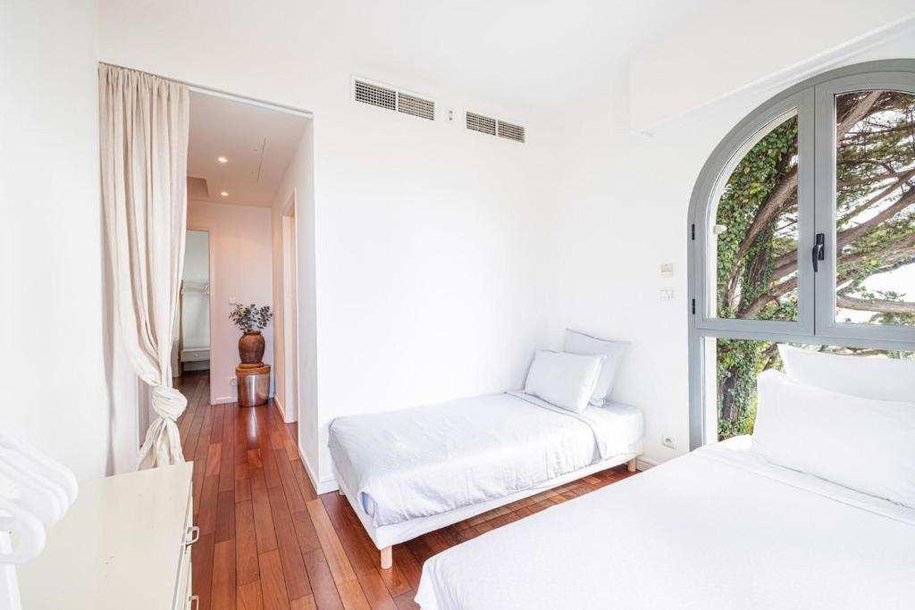 CRM - Sublime villa with stunning sea views - 4
