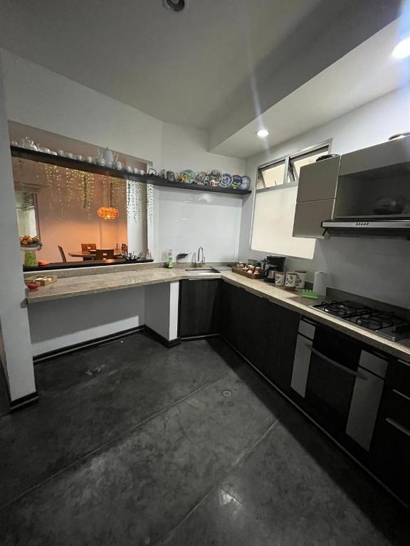 Apartamento con Studio y 2 hab en Zona Top en Cali - 5