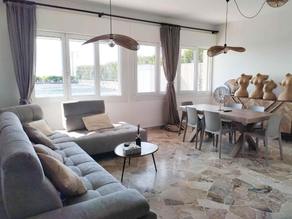Apartment Beachfront in Jesolo 54343 - 2