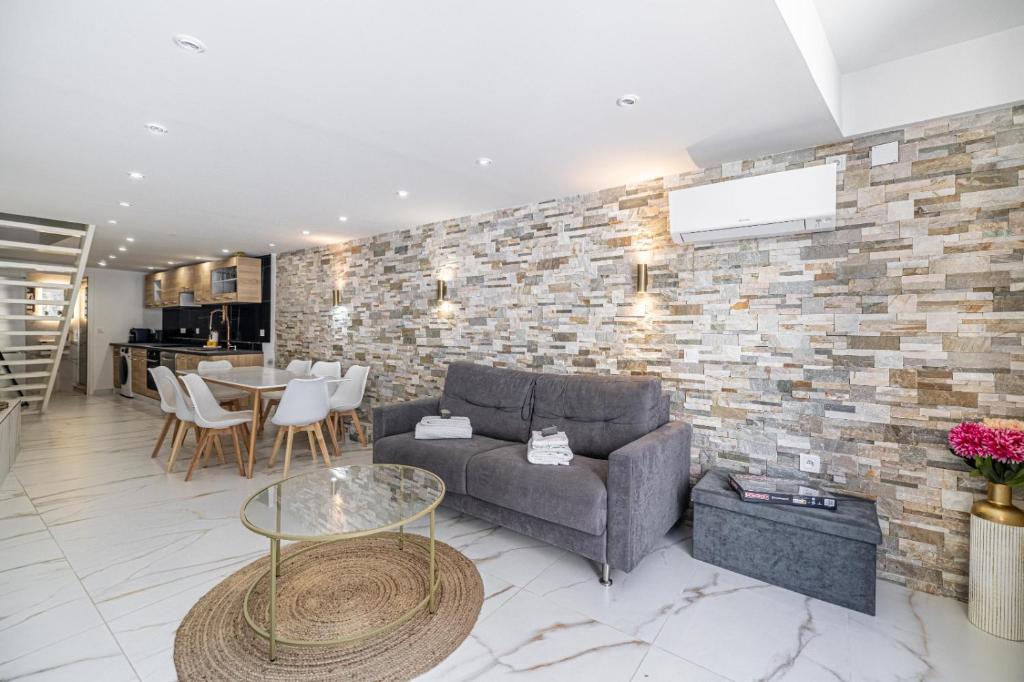 Cannes Guest House - 2