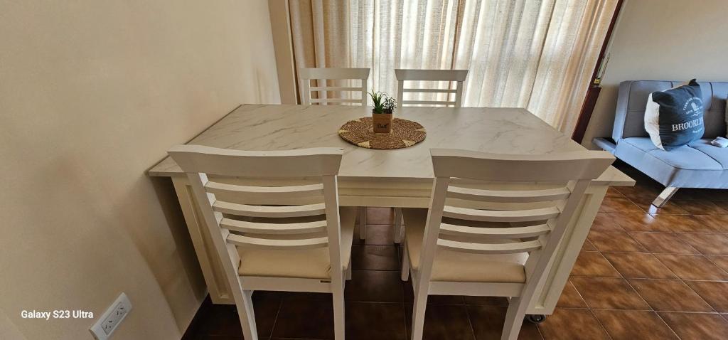 Dto zona Varese,2 ámbientes, con balcón - 3
