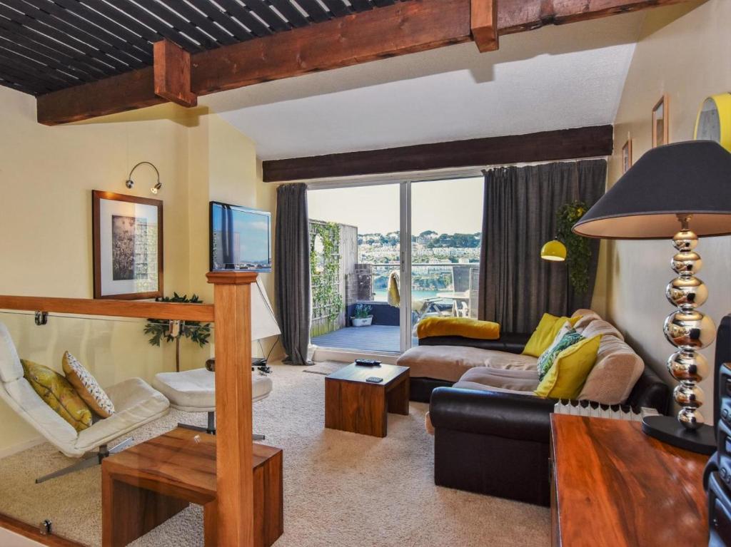Dog-Friendly 2-Bed Home in Fowey photo 2