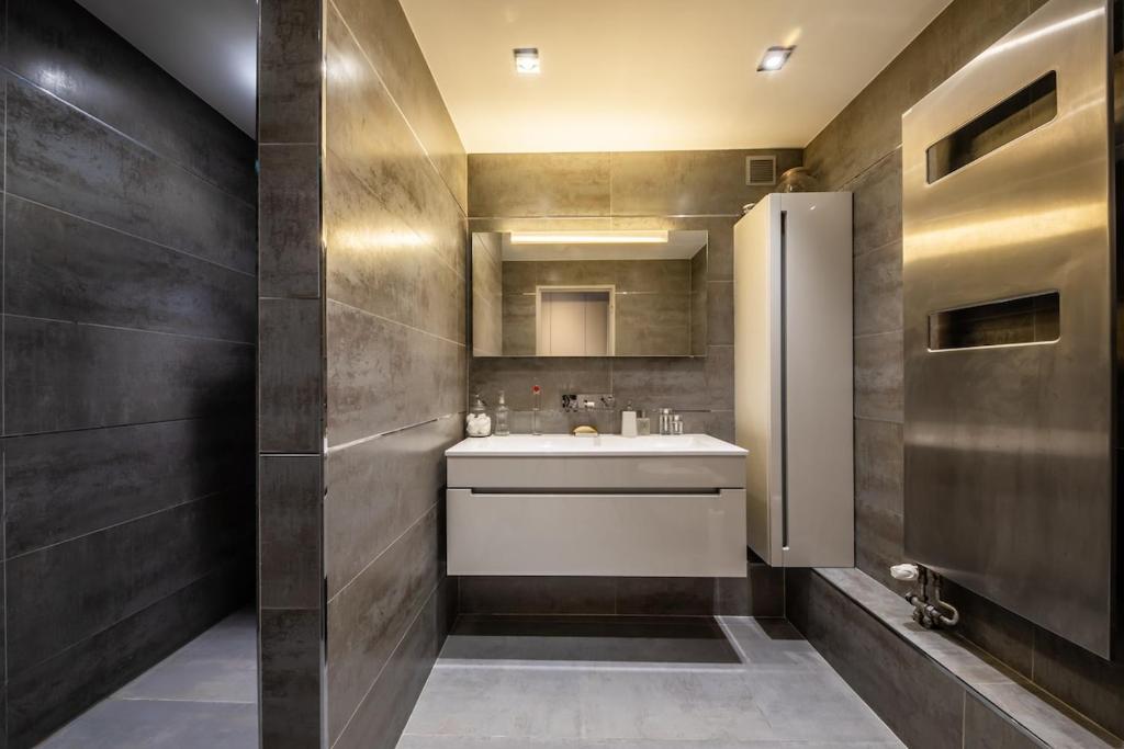 Exclusive Apartment with Open View Walk to Roland Garros - 2
