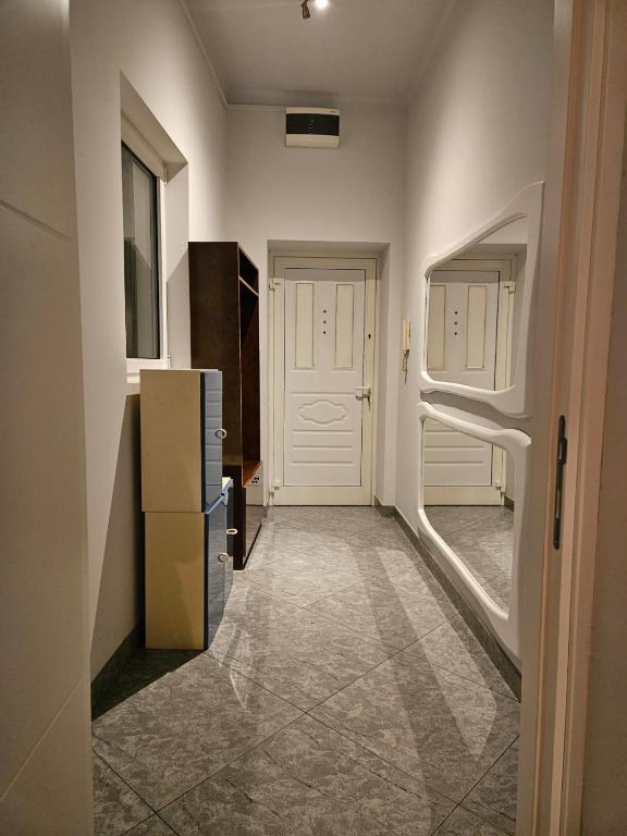 Prime Location Studio - 5