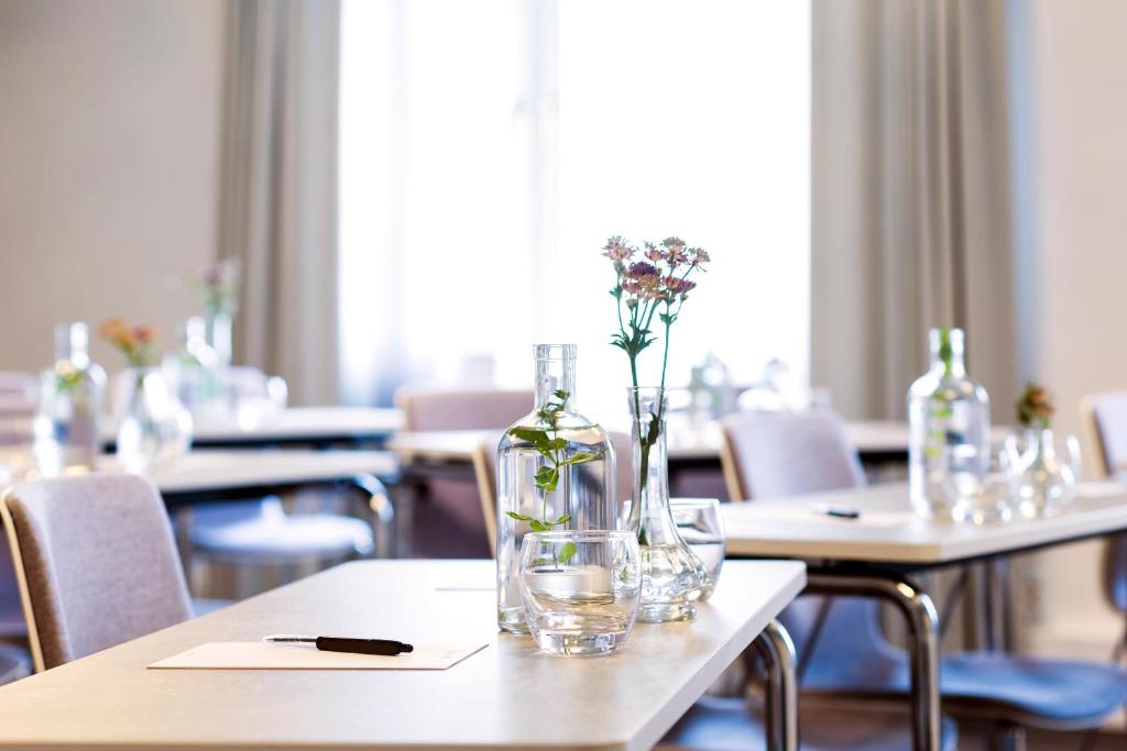 غرفة الاجتماعات/الاحتفالات