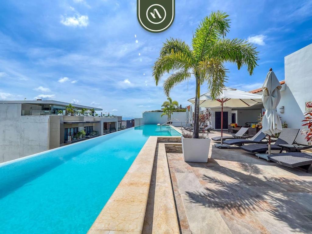 Luxury 2BR Condo in Romatic Zone - Rooftop Pool - 1