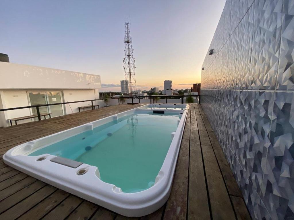 Departamento moderno en Equipetrol - 1