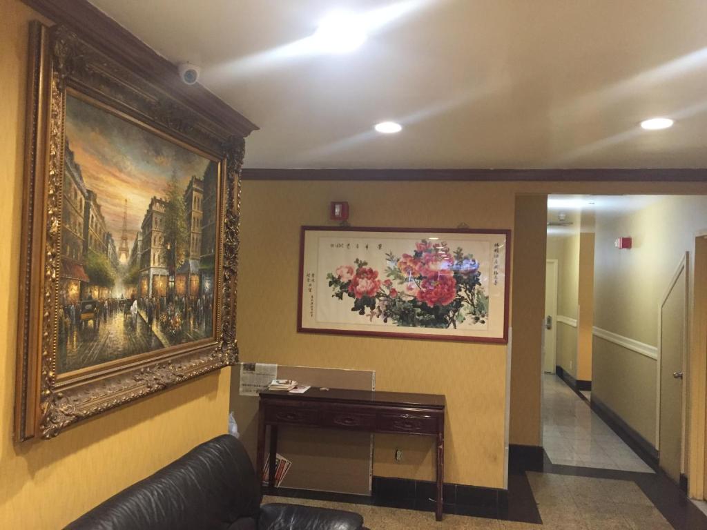 Flushing Motel photo