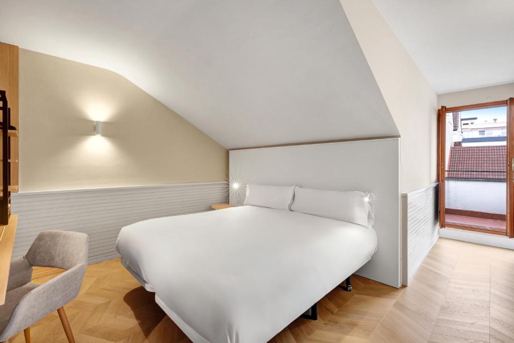 B&B HOTEL Gijón Centro Begoña - 4