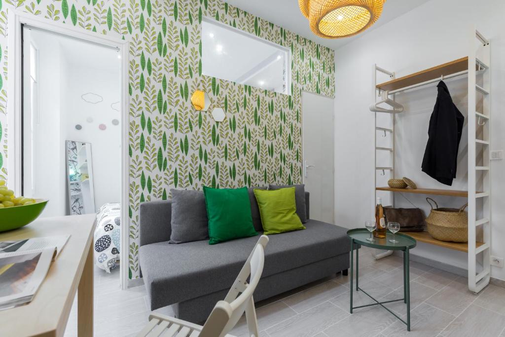 Casa Madere- Idéal Couples - Central & cosy -Train station - Tram & Supermarkets-Balcony- Washing-machine-AC - 4