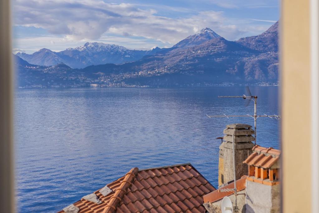 Breathtaking Lake View - 3