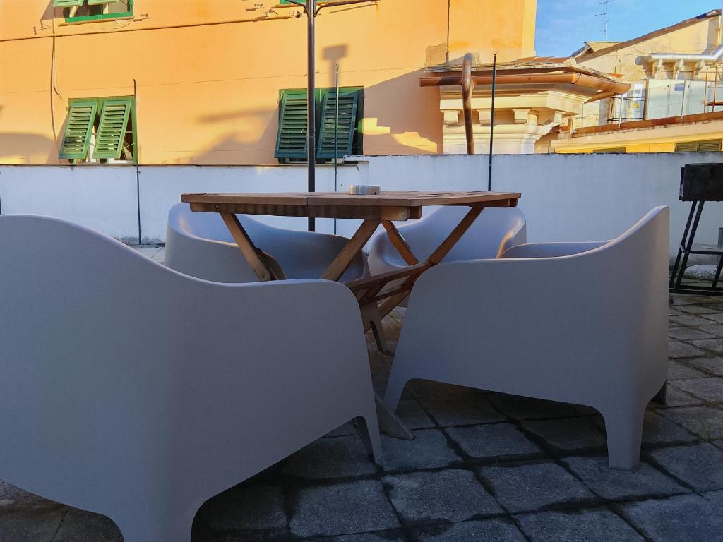 DOGE CAMBIASO- Davanti all'acquario - Grande terrazza privata - Palazzo Nobiliare Storico - 4